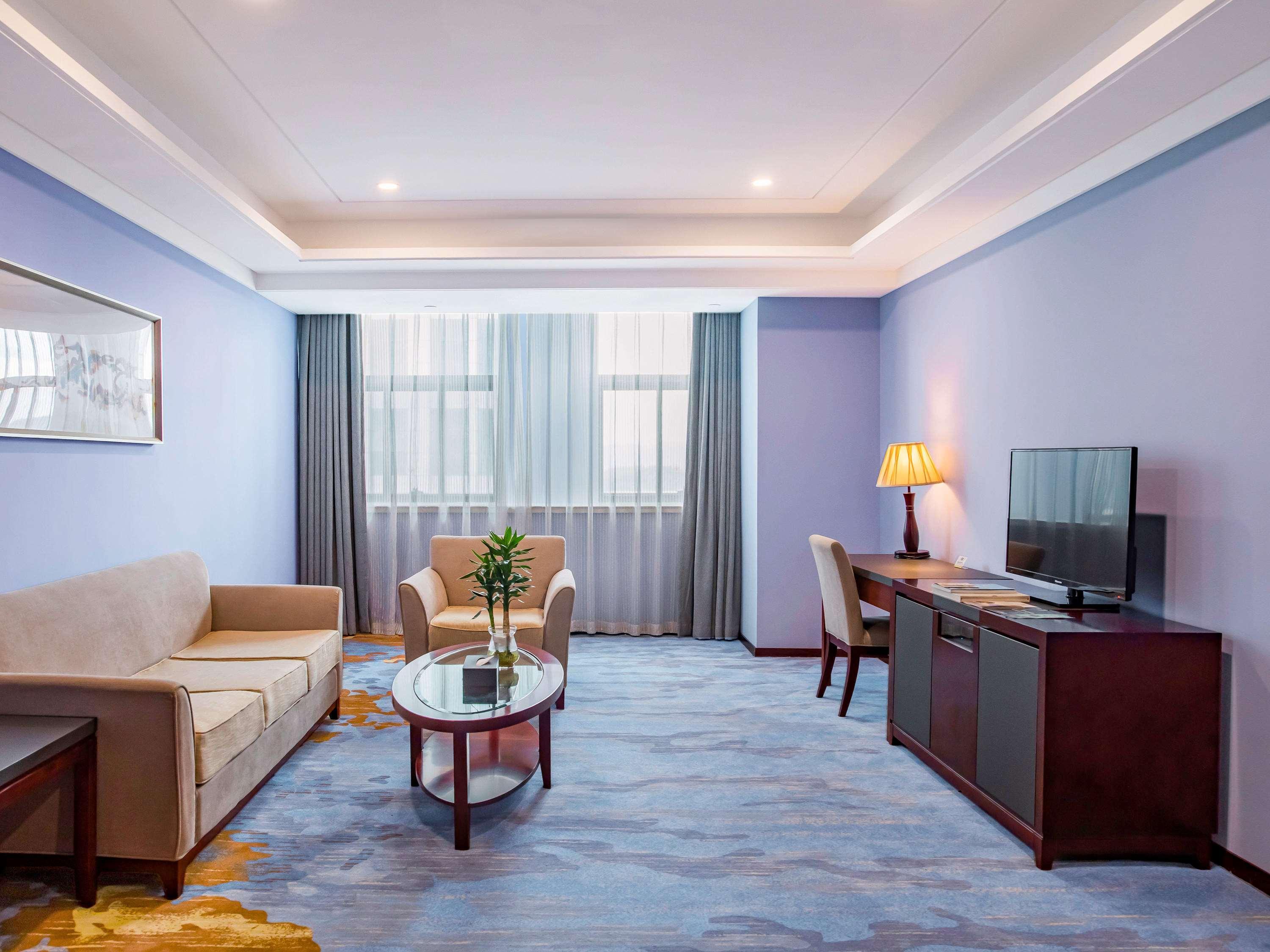 Novotel Guiyang Panjiang Exterior photo